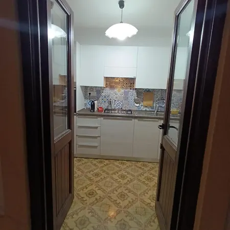 Casa Amena Con Ampio Terrazzo E Giardino Holiday home Lipari (Isola Lipari)