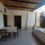 Casa Amena Con Ampio Terrazzo E Giardino Casa vacanze
