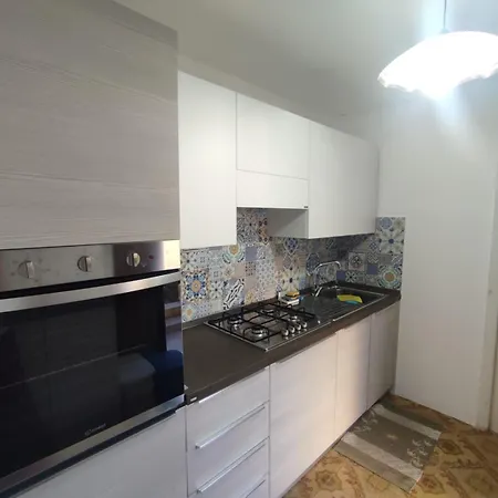 Casa Amena Con Ampio Terrazzo E Giardino