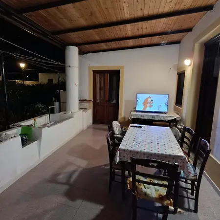 Casa vacanze Casa Amena Con Ampio Terrazzo E Giardino *