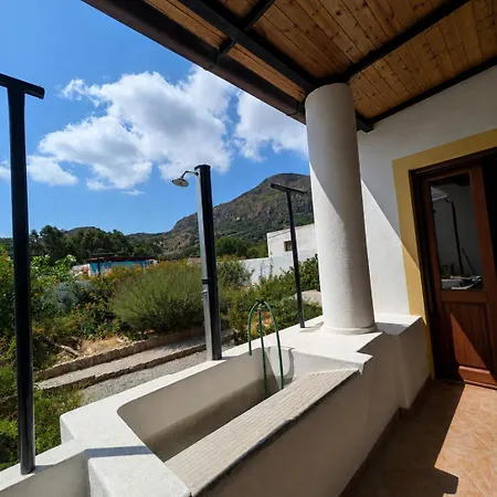 Casa Amena Con Ampio Terrazzo E Giardino Сasa de vacaciones *
