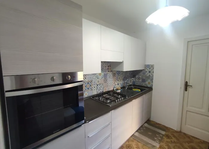 Casa Amena Con Ampio Terrazzo E Giardino