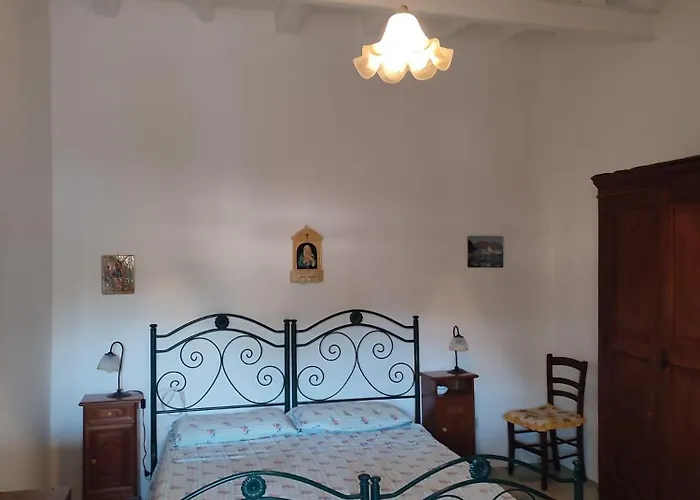 Casa Amena Con Ampio Terrazzo E Giardino