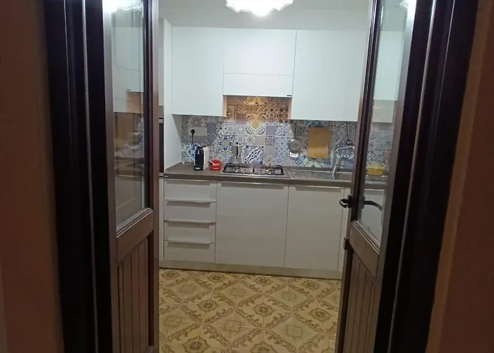 Casa Amena Con Ampio Terrazzo E Giardino Holiday home Lipari (Isola Lipari)